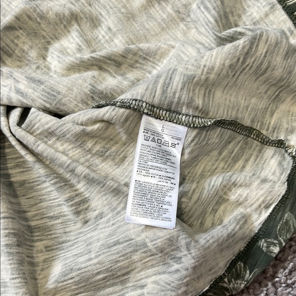 Old Navy Floral Green Dress - Picture 3 of 6